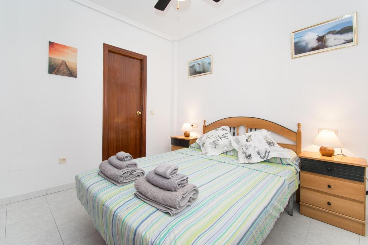 016 Happiness Apartment - Alicante Holiday Торрев'єха Екстер'єр фото