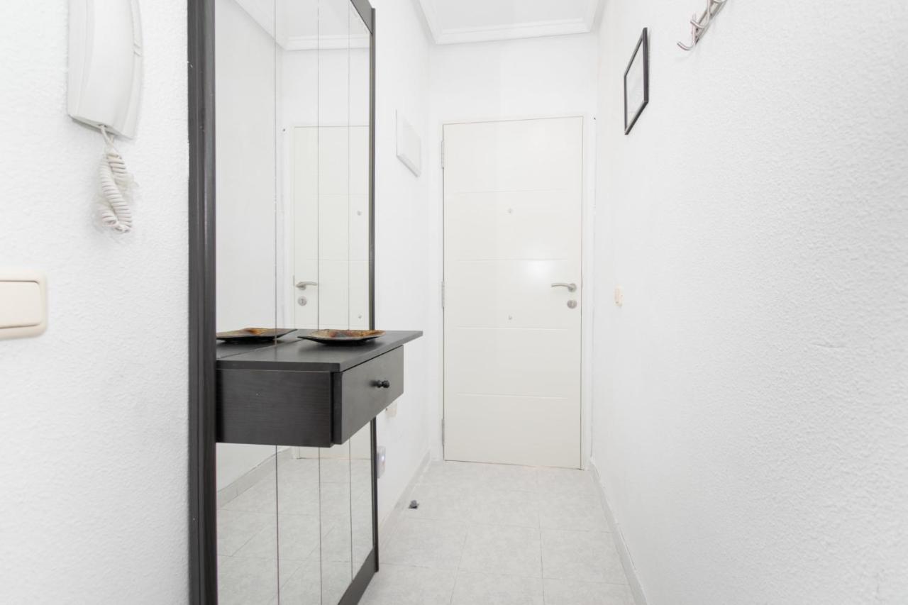 016 Happiness Apartment - Alicante Holiday Торрев'єха Екстер'єр фото